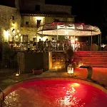 Il Castelluccio Country Restaurant &
