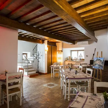 Il Castelluccio Country Restaurant & Gospodarstwo agroturystyczne Barberino di Mugello