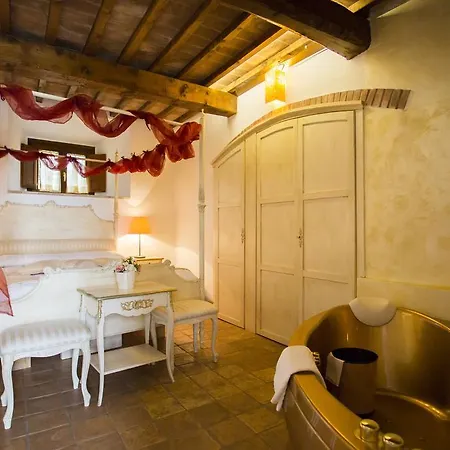 Gospodarstwo agroturystyczne Il Castelluccio Country Restaurant &