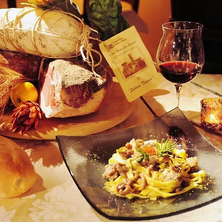 Il Castelluccio Country Restaurant &