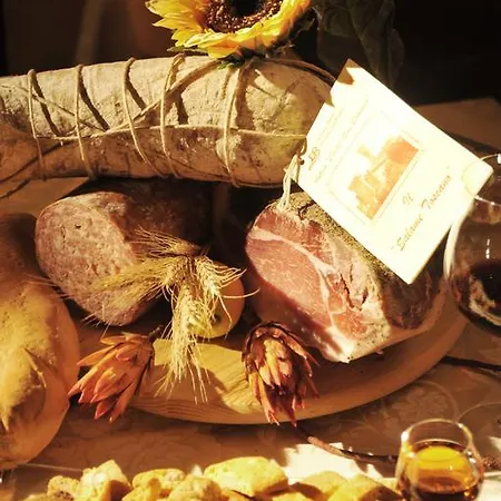 Il Castelluccio Country Restaurant & Farma