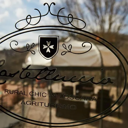 Gospodarstwo agroturystyczne Il Castelluccio Country Restaurant & *