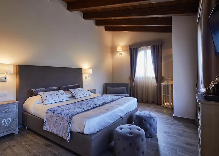 Il Castelluccio Country Restaurant & * Barberino di Mugello
